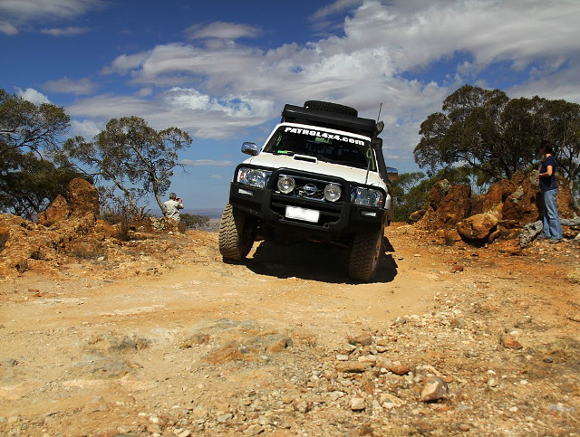 Top_of_the_hill_Hungry_Ranges.jpg.8b5a08